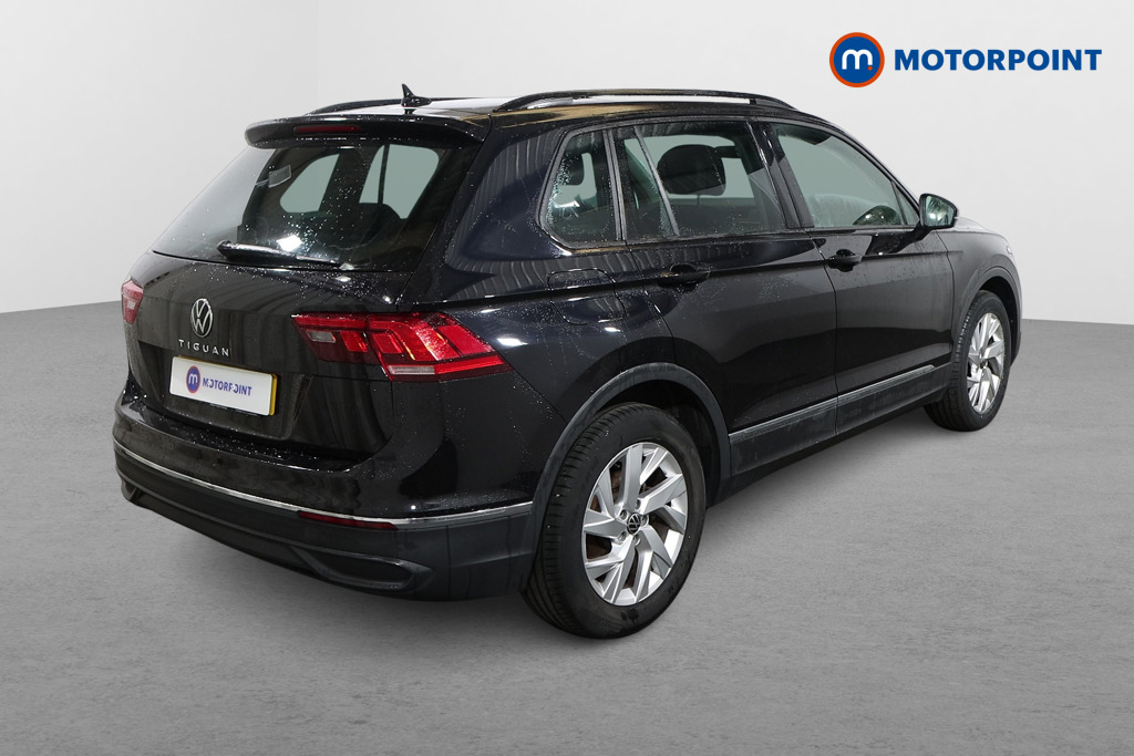 Volkswagen Tiguan Life Manual Petrol SUV - Stock Number (1487998) - Drivers side rear corner