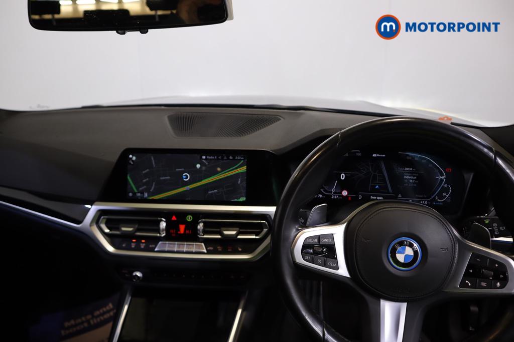 BMW 3 Series M Sport Pro Edition Automatic Petrol Plug-In Hybrid Estate - Stock Number (1493457) - 1st supplementary image