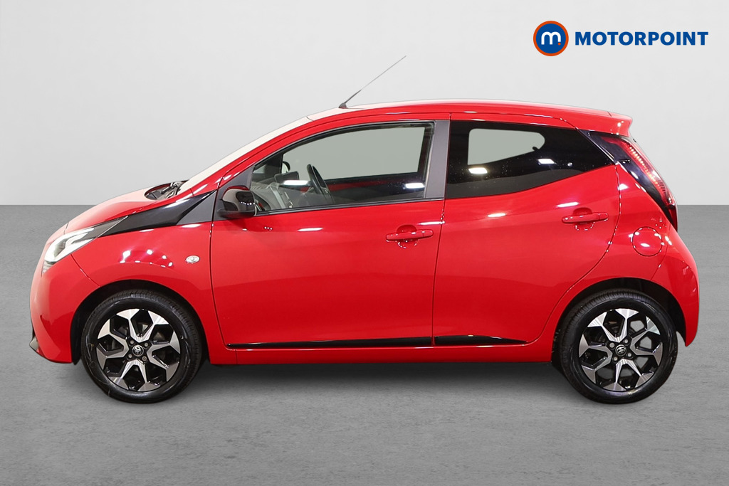 Toyota Aygo X-Trend Manual Petrol Hatchback - Stock Number (1495872) - Passenger side