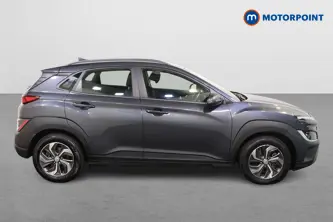 Hyundai Kona Se Connect Automatic Petrol-Electric Hybrid SUV - Stock Number (1496475) - Drivers side