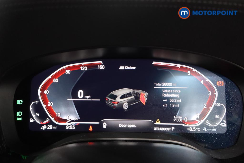 BMW 5 Series M Sport Automatic Petrol Plug-In Hybrid Estate - Stock Number (1497515) - 5th supplementary image