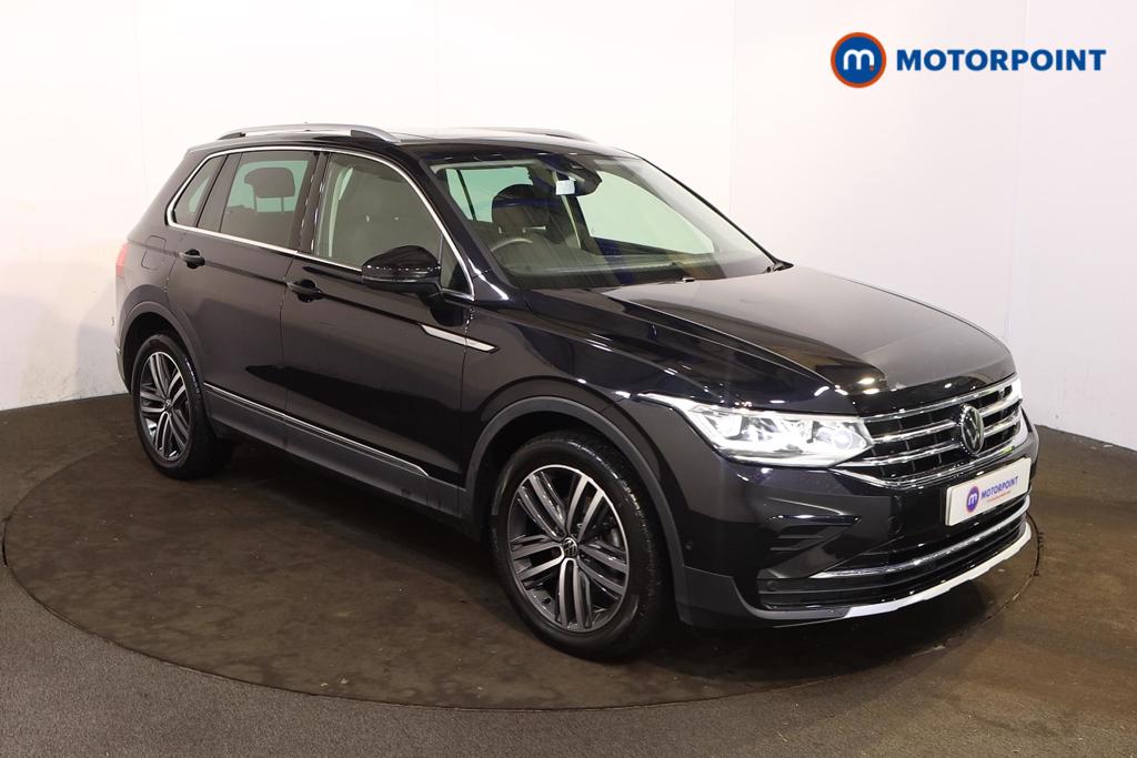 Volkswagen Tiguan Elegance Automatic Petrol SUV - Stock Number (1497569) - Drivers side front corner