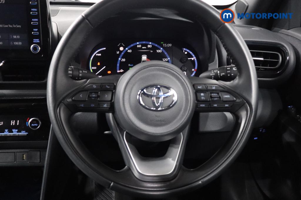 Toyota Yaris Cross Design Automatic Petrol-Electric Hybrid Estate - Stock Number (1501367) - 2nd supplementary image