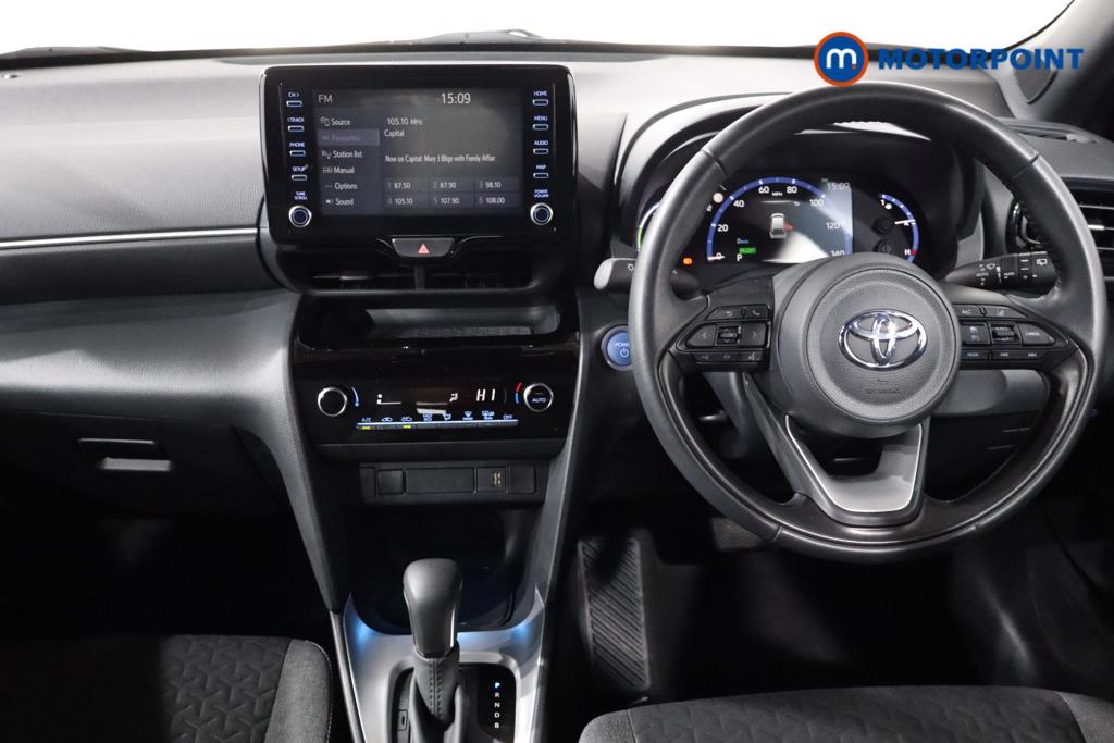 Toyota Yaris Cross Design Automatic Petrol-Electric Hybrid Estate - Stock Number (1501367) - 1st supplementary image