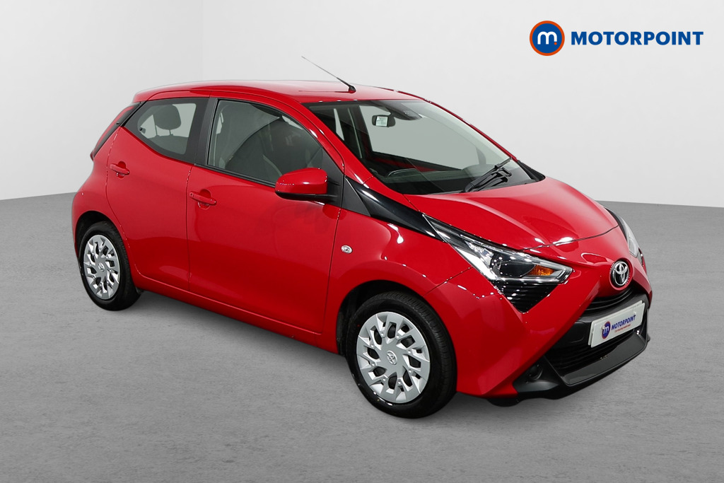 Toyota Aygo X-Play Automatic Petrol Hatchback - Stock Number (1489222) - Drivers side front corner