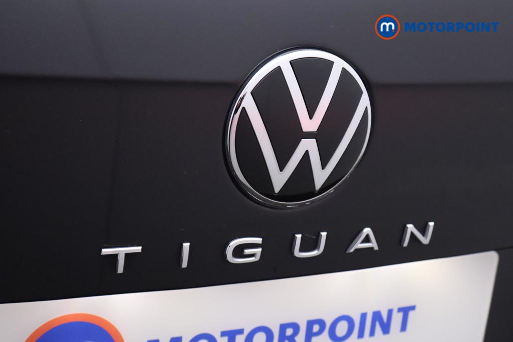 Volkswagen Tiguan Life Automatic Petrol SUV - Stock Number (1496918) - 18th supplementary image