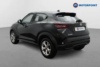 Nissan Juke N-Connecta Manual Petrol SUV - Stock Number (1498660) - Passenger side rear corner