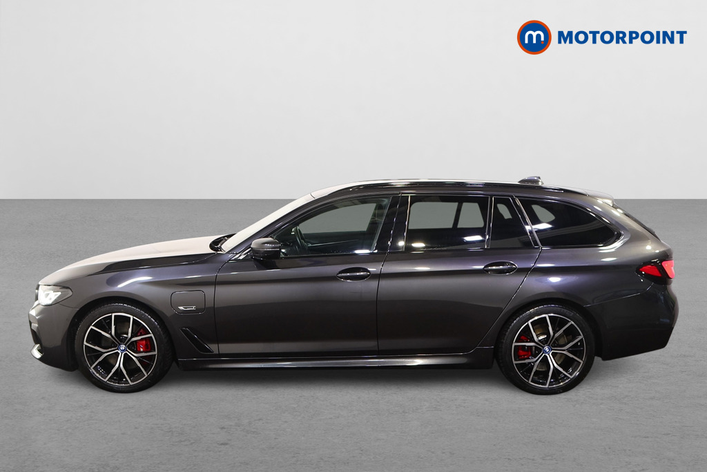 BMW 5 Series M Sport Automatic Petrol Plug-In Hybrid Estate - Stock Number (1498872) - Passenger side