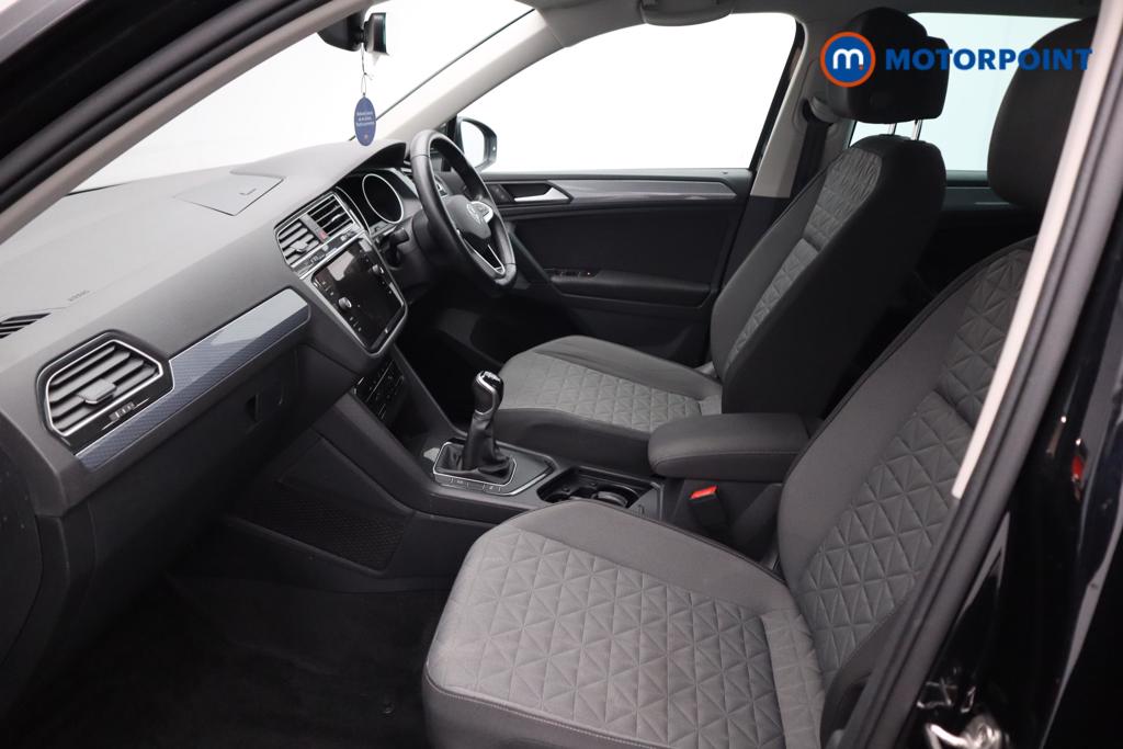 Volkswagen Tiguan Life Manual Petrol SUV - Stock Number (1500323) - 1st supplementary image