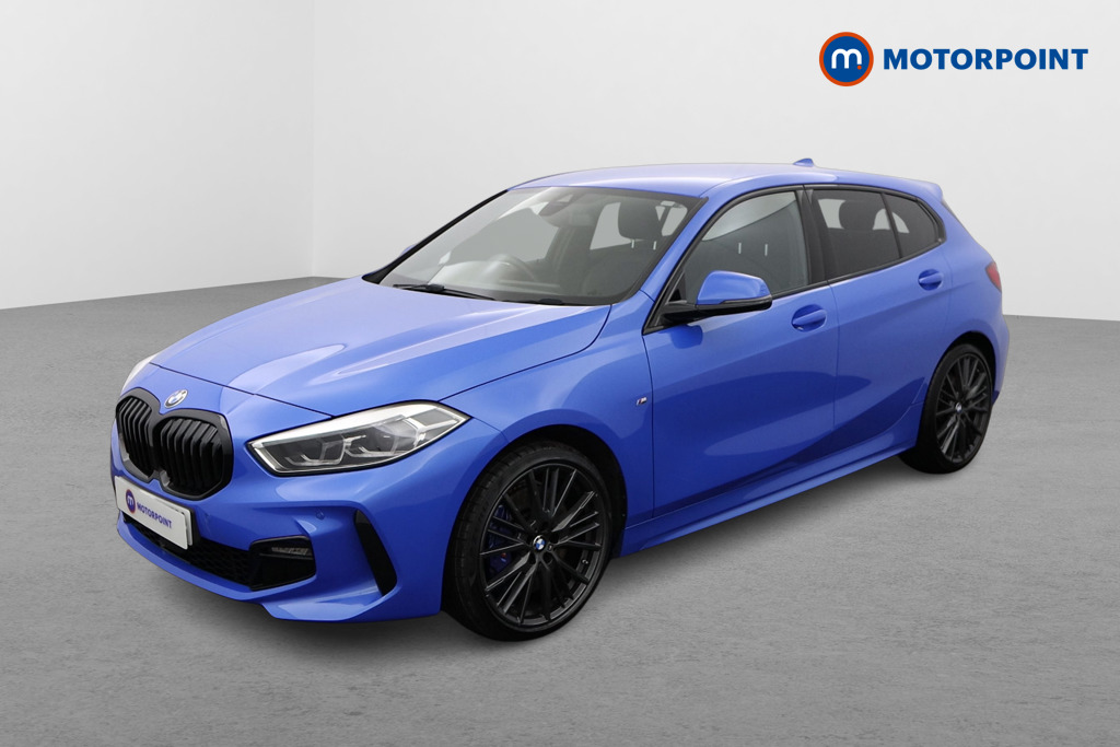 BMW 1 Series M Sport Manual Petrol Hatchback - Stock Number (1501309) - Passenger side front corner