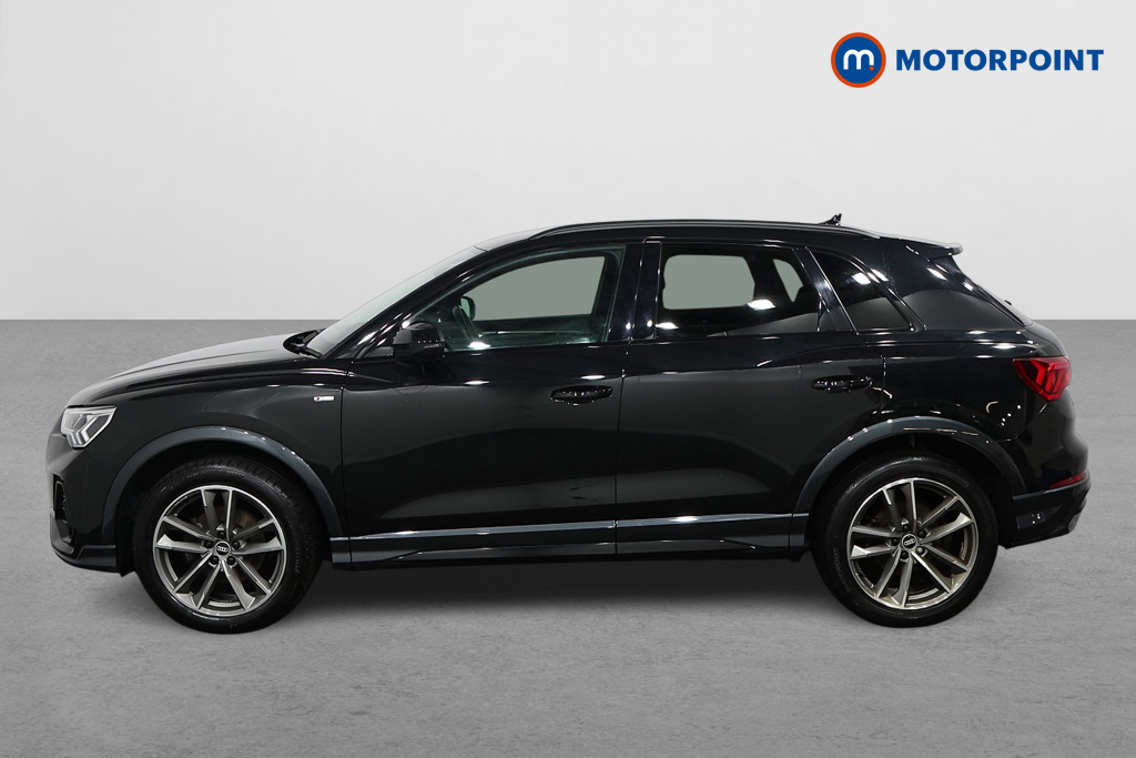 Audi Q3 Black Edition Manual Petrol SUV - Stock Number (1502148) - Passenger side