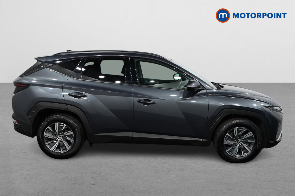 Hyundai Tucson Se Connect Manual Petrol SUV - Stock Number (1487997) - Drivers side