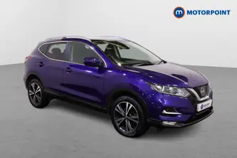 Nissan Qashqai N-Connecta Manual Petrol SUV - Stock Number (1492795) - Drivers side front corner