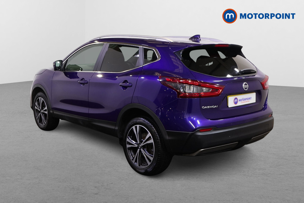 Nissan Qashqai N-Connecta Manual Petrol SUV - Stock Number (1492795) - Passenger side rear corner