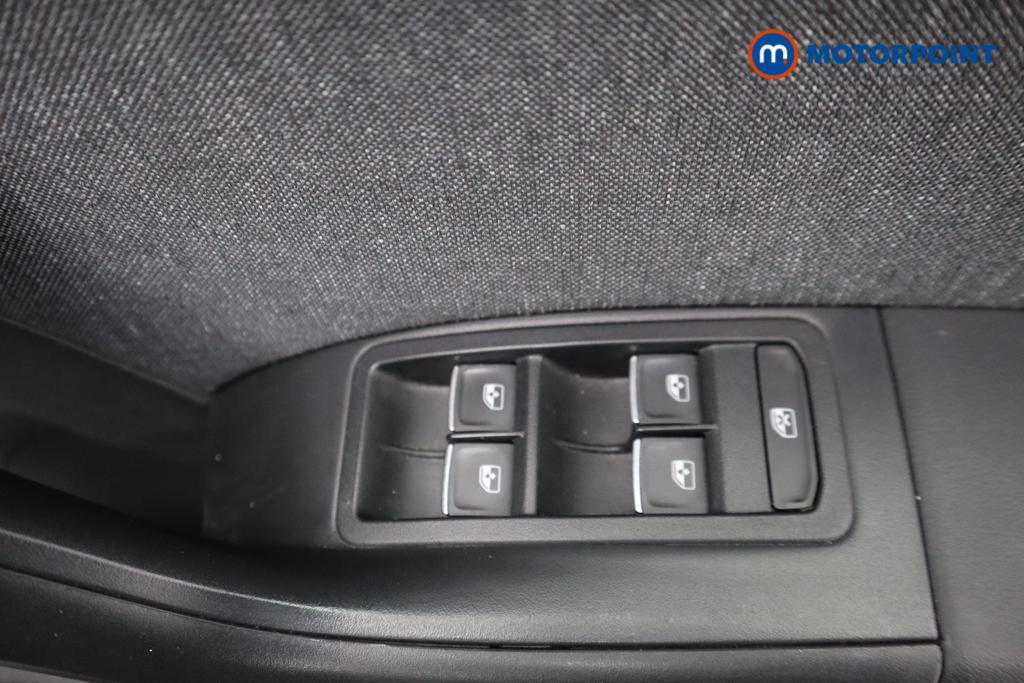 Seat Ateca Se Technology Manual Petrol SUV - Stock Number (1492852) - 19th supplementary image