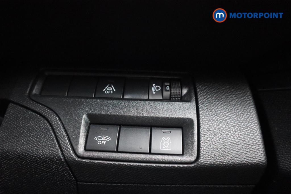 Peugeot 3008 Active Premium-Plus Manual Petrol SUV - Stock Number (1495453) - 16th supplementary image