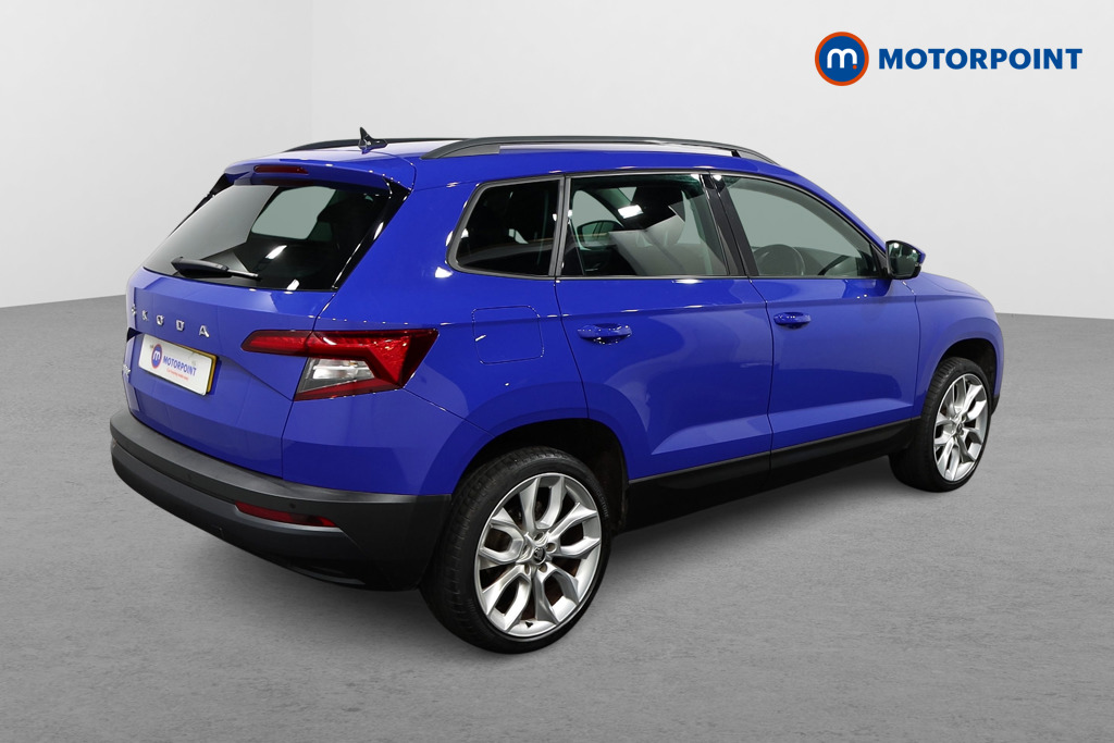 Skoda Karoq SE Manual Petrol SUV - Stock Number (1499500) - Passenger side front corner