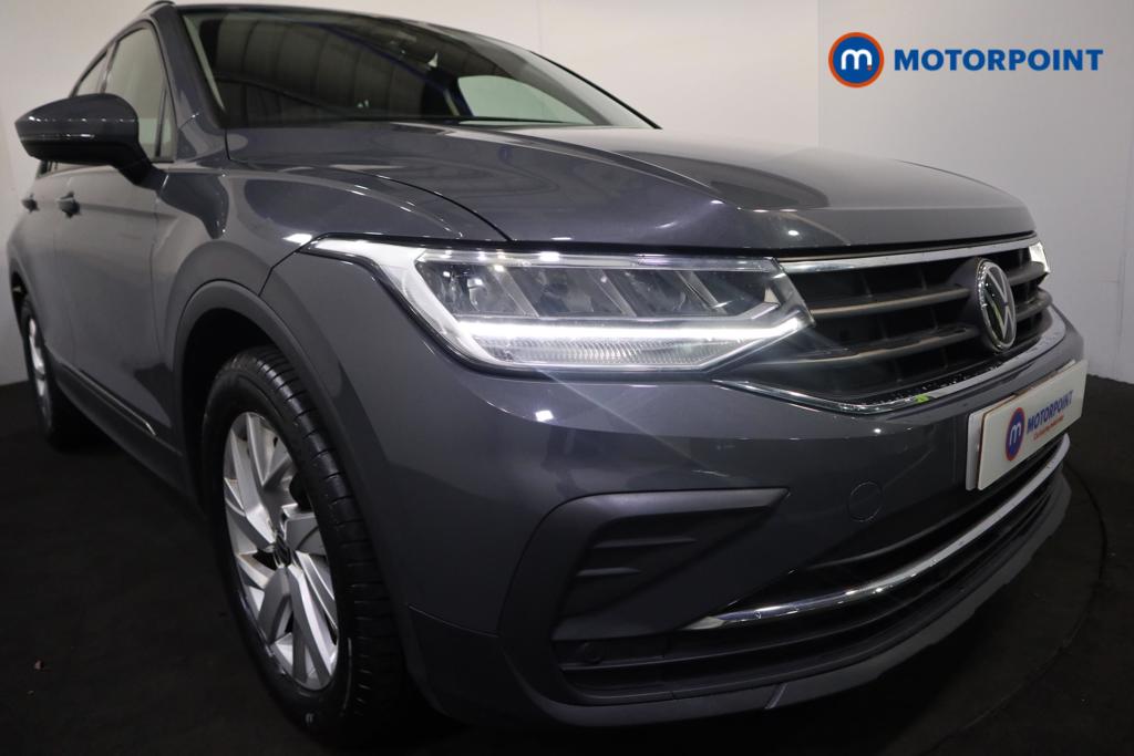 Volkswagen Tiguan Life Manual Petrol SUV - Stock Number (1499640) - 25th supplementary image