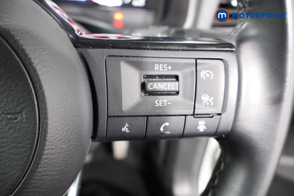 Nissan Qashqai N-Connecta Manual Petrol SUV - Stock Number (1500549) - 13th supplementary image