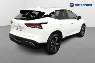 Nissan Qashqai N-Connecta Manual Petrol SUV - Stock Number (1500549) - Drivers side rear corner