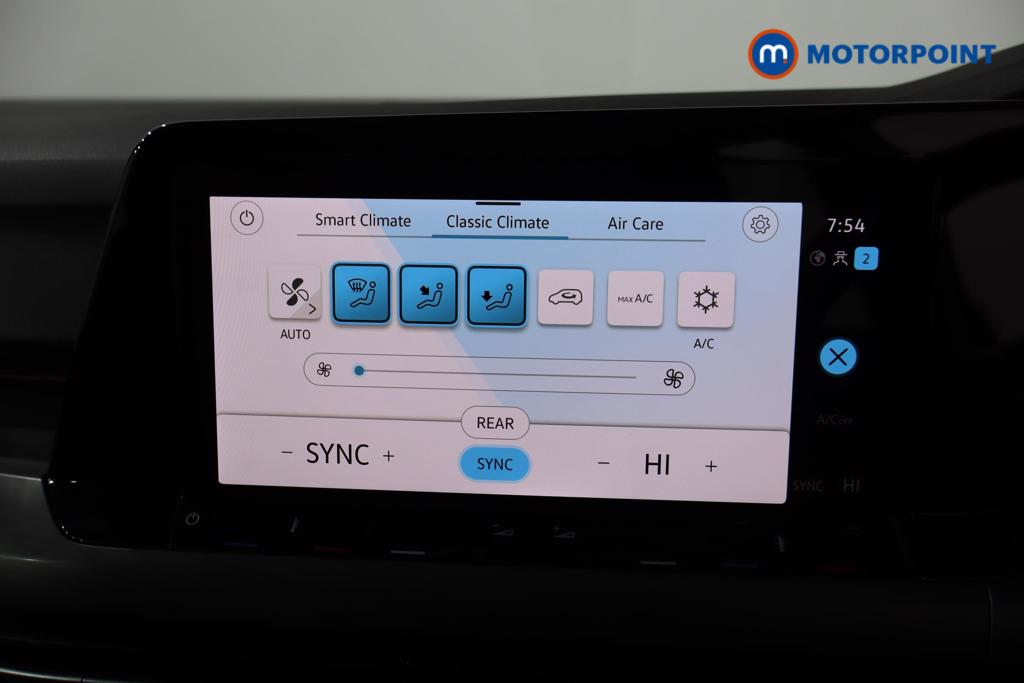 Volkswagen Golf Style Automatic Petrol Hatchback - Stock Number (1501342) - 9th supplementary image