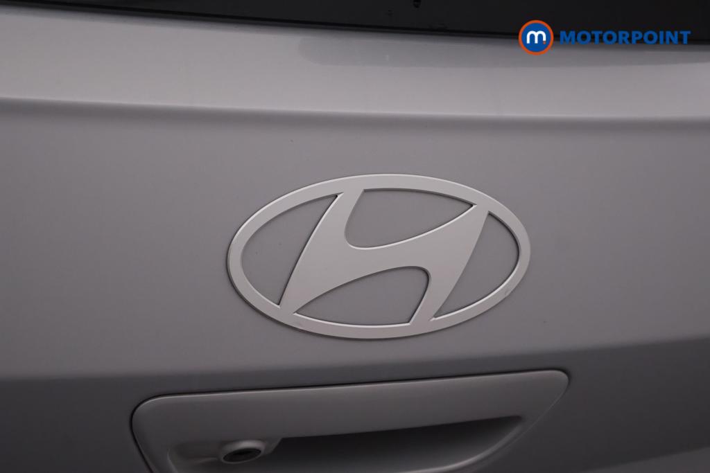 Hyundai I10 Advance Automatic Petrol Hatchback - Stock Number (1501892) - 18th supplementary image