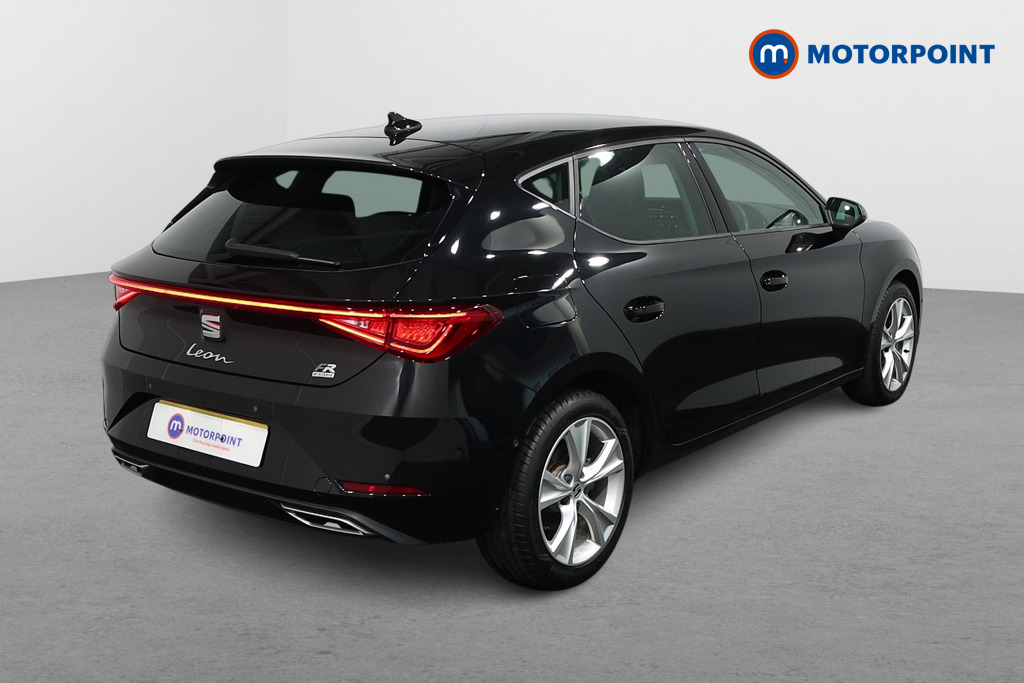 Seat Leon FR Automatic Petrol Plug-In Hybrid Hatchback - Stock Number (1502137) - Drivers side rear corner