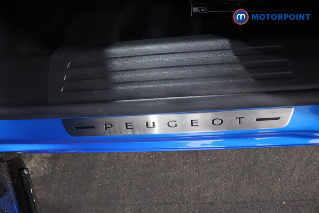 Peugeot 2008 GT Manual Petrol SUV - Stock Number (1495969) - 17th supplementary image