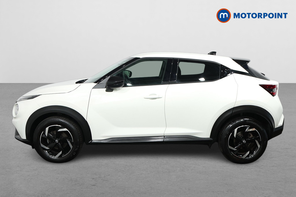 Nissan Juke N-Connecta Manual Petrol SUV - Stock Number (1501807) - Passenger side