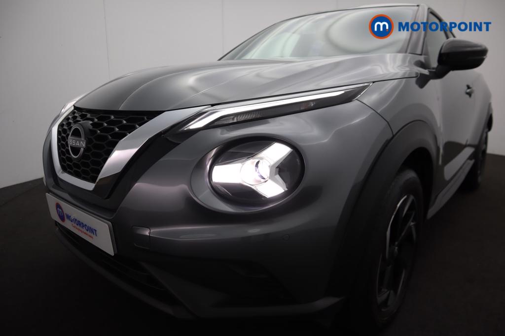 Nissan Juke N-Connecta Automatic Petrol SUV - Stock Number (1501812) - 24th supplementary image