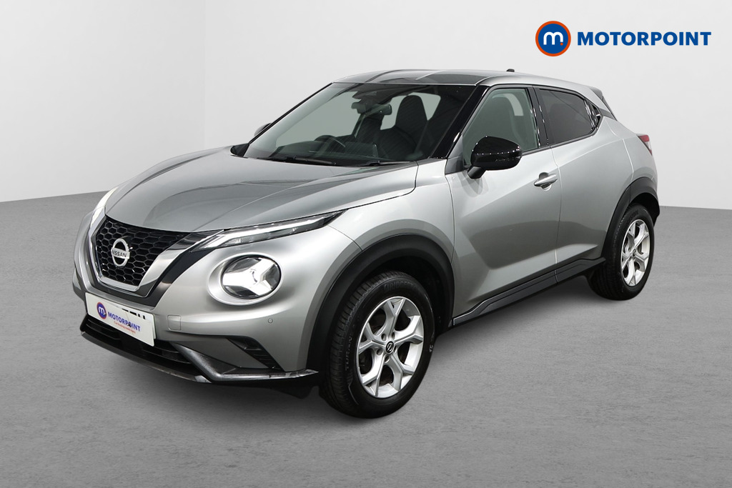 Nissan Juke N-Connecta Automatic Petrol SUV - Stock Number (1503304) - Passenger side front corner