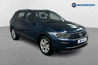 Volkswagen Tiguan Life Automatic Petrol SUV - Stock Number (1496913) - Drivers side front corner