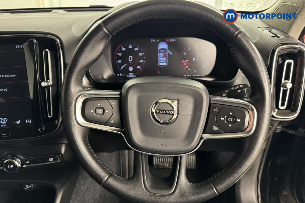 Volvo Xc40 Momentum Pro Automatic Petrol SUV - Stock Number (1497998) - 6th supplementary image