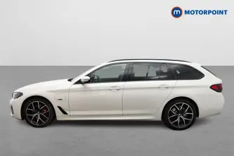 BMW 5 Series M Sport Automatic Petrol Plug-In Hybrid Estate - Stock Number (1499023) - Passenger side