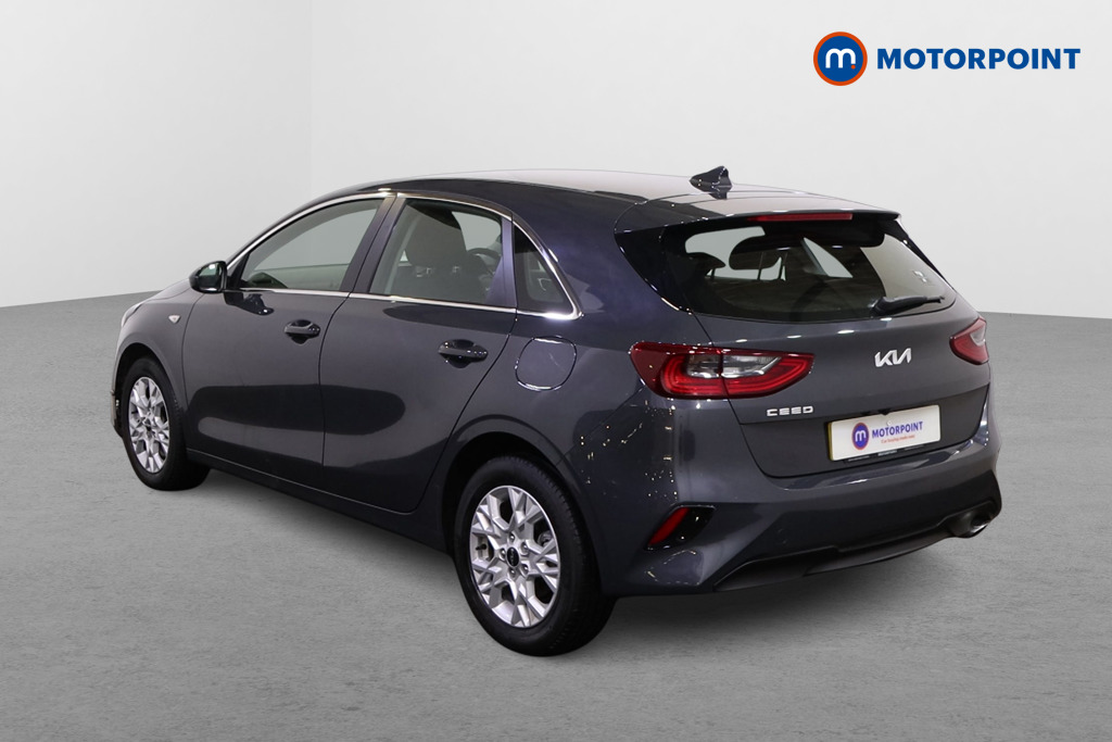 KIA Ceed 2 Manual Petrol Hatchback - Stock Number (1499489) - Passenger side rear corner