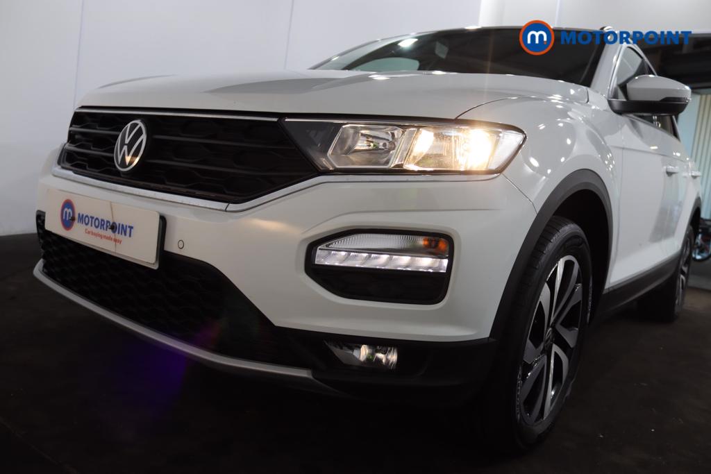 Volkswagen T-Roc Active Manual Petrol SUV - Stock Number (1502932) - 28th supplementary image