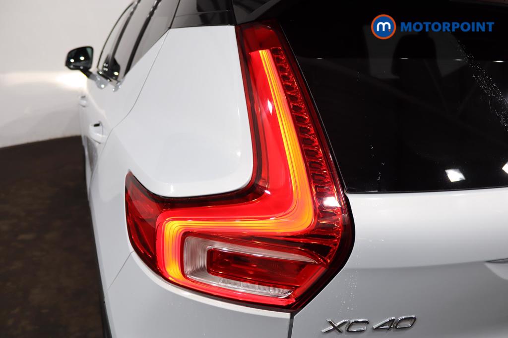 Volvo Xc40 R Design Manual Petrol SUV - Stock Number (1500188) - 24th supplementary image