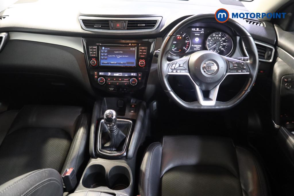 Nissan Qashqai Tekna Manual Diesel SUV - Stock Number (1491581) - 1st supplementary image