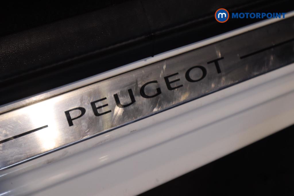 Peugeot 108 Collection Manual Petrol Hatchback - Stock Number (1492091) - 12th supplementary image