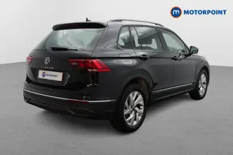 Volkswagen Tiguan Life Manual Diesel SUV - Stock Number (1496928) - Drivers side rear corner