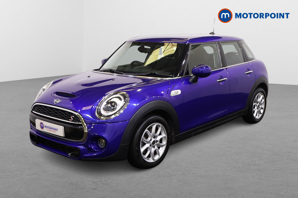 Mini Hatchback Cooper S Classic Automatic Petrol Hatchback - Stock Number (1498680) - Passenger side front corner