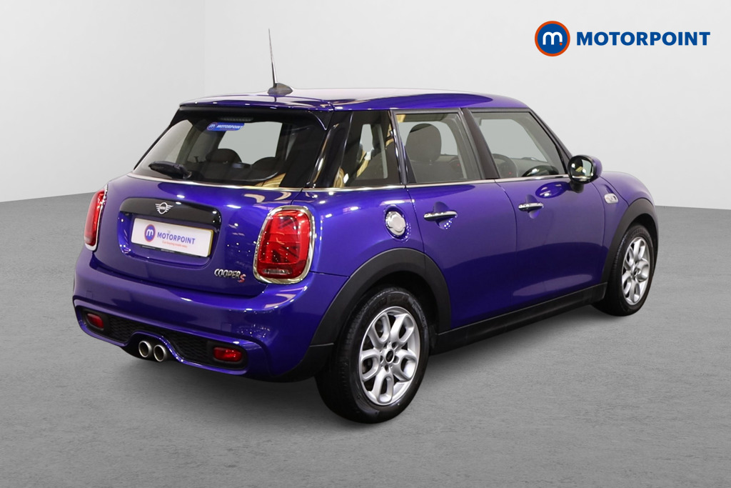 Mini Hatchback Cooper S Classic Automatic Petrol Hatchback - Stock Number (1498680) - Drivers side rear corner