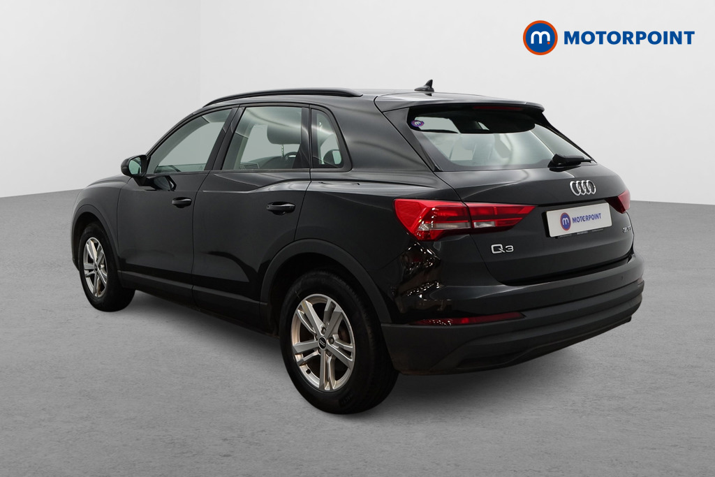 Audi Q3 Technik Manual Petrol SUV - Stock Number (1500632) - Passenger side rear corner