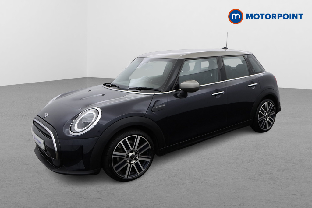 Mini Hatchback Cooper Exclusive Automatic Petrol Hatchback - Stock Number (1502914) - Passenger side front corner