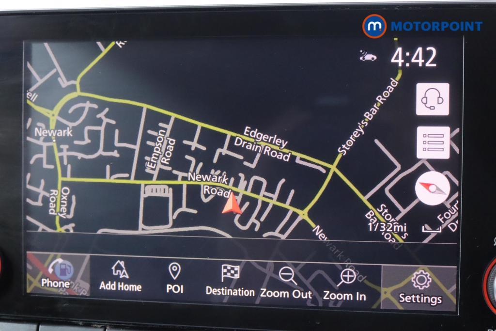 Nissan Juke N-Connecta Automatic Petrol SUV - Stock Number (1503750) - 2nd supplementary image