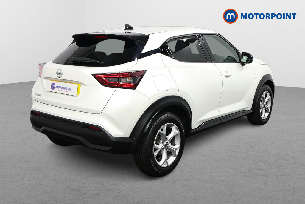 Nissan Juke N-Connecta Automatic Petrol SUV - Stock Number (1503750) - Drivers side rear corner