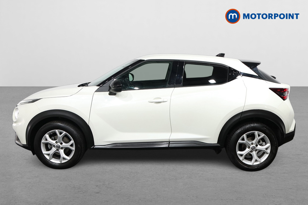 Nissan Juke N-Connecta Automatic Petrol SUV - Stock Number (1503750) - Passenger side