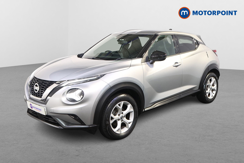 Nissan Juke N-Connecta Automatic Petrol SUV - Stock Number (1498453) - Passenger side front corner