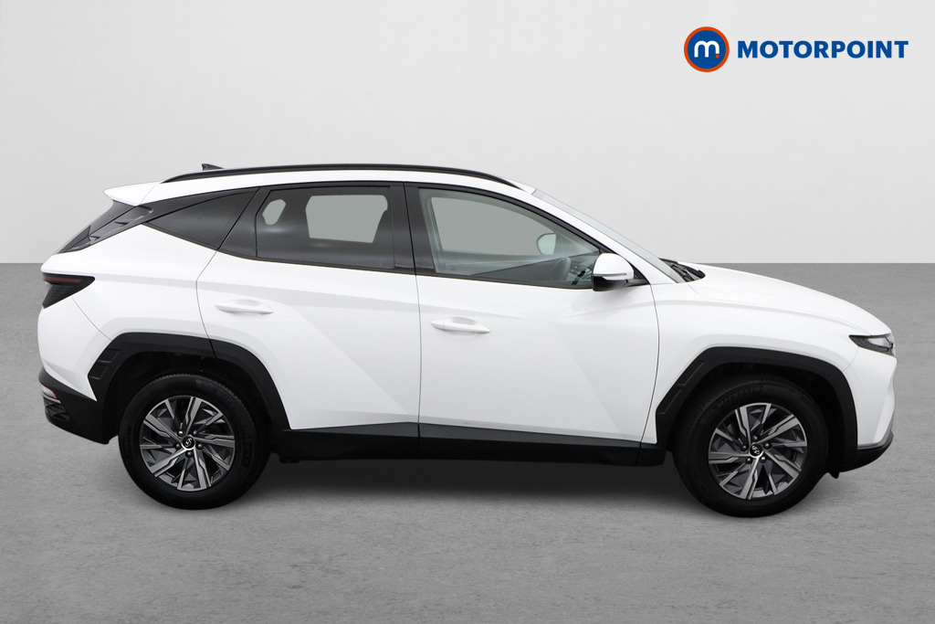 Hyundai Tucson Se Connect Manual Petrol SUV - Stock Number (1499584) - Drivers side