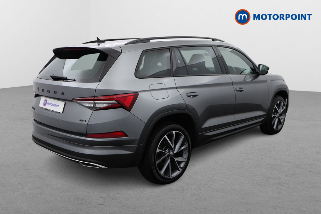 Skoda Kodiaq Sport Line Automatic Diesel SUV - Stock Number (1499657) - Drivers side rear corner